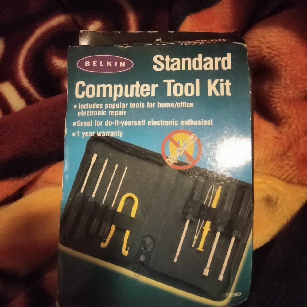 BELKIN Standard Computer Tool Kit. Brand New in original Box. Sealed